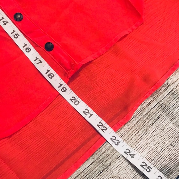 Coral Strap Tank w/ Front Pockets Sheer Hi-Low Cut - Picture 7 of 8